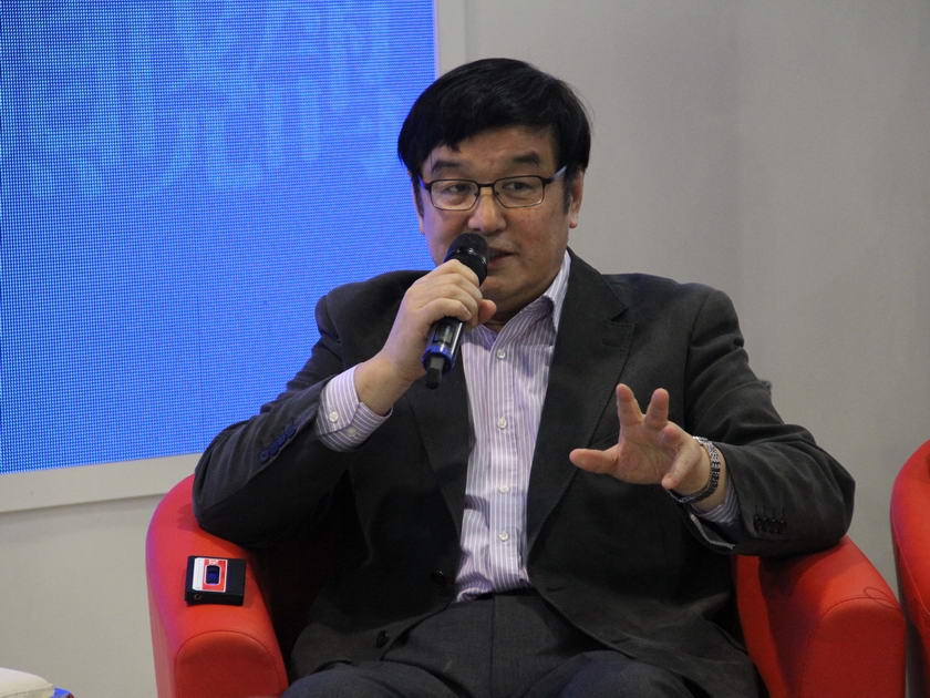 安永华明会计师事务所董事长葛明讲到，作为“那三届”的人都要感谢一个人，就是邓小平，没有他恢复高考的决定，“那三届”的命运就会和“老三届”相同，淹没在茫茫人海之中。