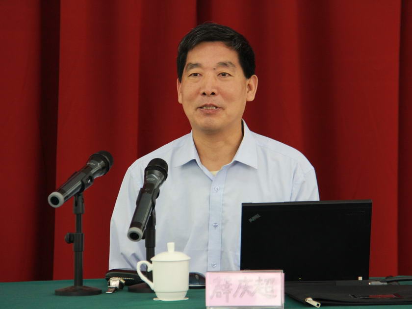 中央党史研究室宣教局副局长薛庆超作了《群众路线是党的根本工作路线》的讲课。通过对我党各个历史时期群众路线所产生的重要作用，论述了群众路线在我党形成、发展和壮大中起到的独特作用，指出青年必须把坚持群众路线作为我们工作的基本工作路线学习好贯彻好。