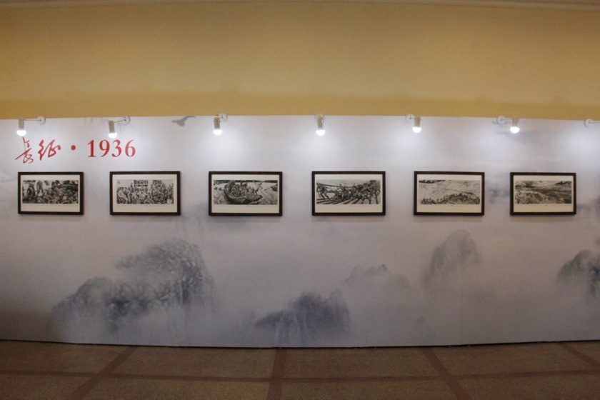 2016上海书展，中国出版集团公司统一组织，精心准备、周密筹划，携6000余种新书、600余种重点图书参展。