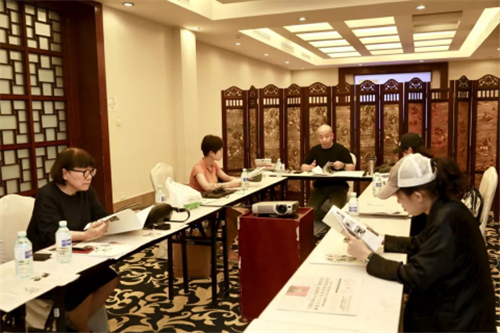 我们都是人美美育学堂的创始人1555