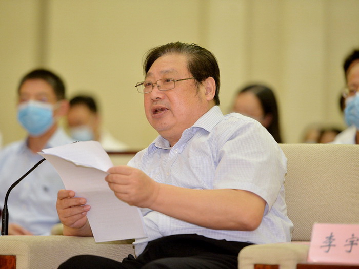 中国辞书学会会长、北京语言大学教授李宇明讲话。