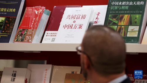 20230420 2023年伦敦书展开幕 中国精品图书广受关注7