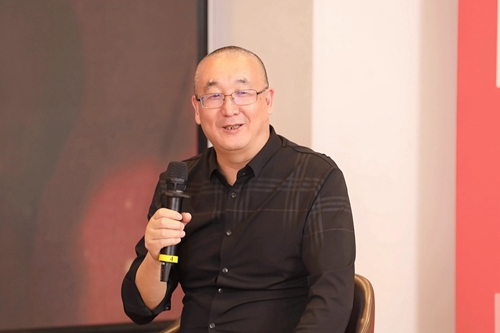 《敦煌》作者陈继明在发布会上发言